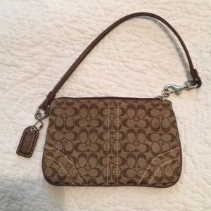 Vintage coach wristlet!